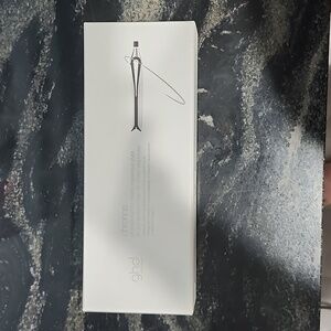 Ghd chronos professional hd motion responsive Styler upc# 850011636848